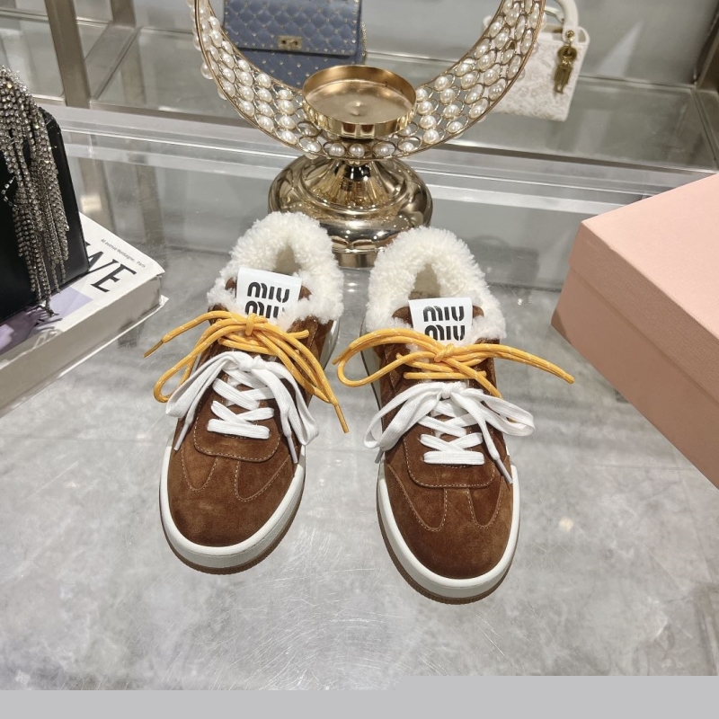 Miu Miu Casual Shoes